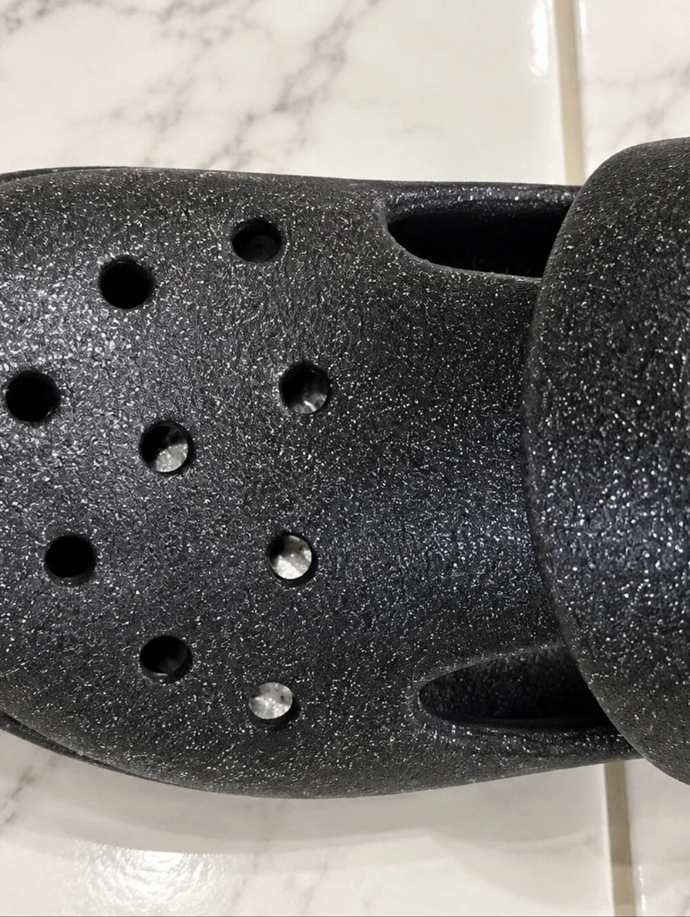 CROCS sparkling black